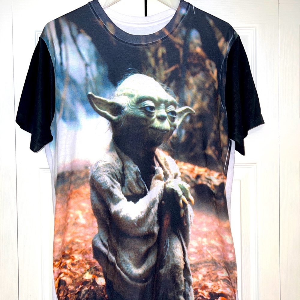 Disney Star Wars All Over Print YODA Fifth Sun Adult Size Medium T-Shirt NEW